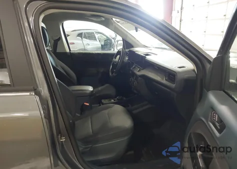 2023 Ford Maverick Xl z USA, uszkodzony, nr VIN 3FTTW8E31PRA10852